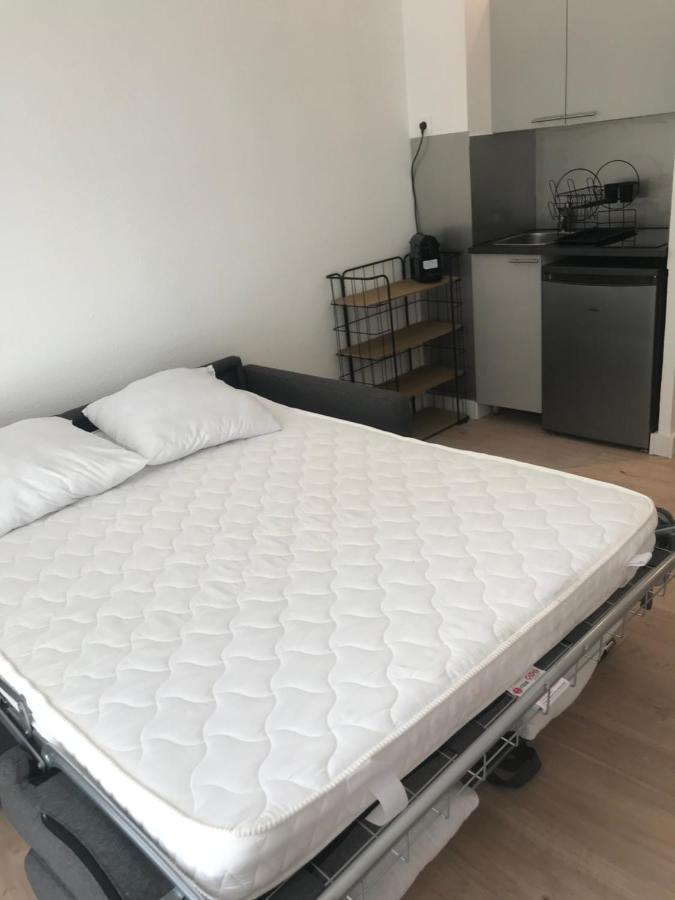 Studio 2 Adultes 2 Enfants Sanary Sur Mer A 800M De La Mer Екстер'єр фото
